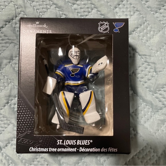 Hallmark St Louis Blues Goalie NHL Hockey Black Box Ornament New In Box - Picture 1 of 2